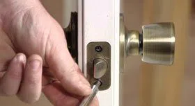 City Locksmith Store Farmington, CT 860-358-0844 City Locksmith Store Farmington, CT 860-358-0844 - 16-Emergency-Locksmith-Opening